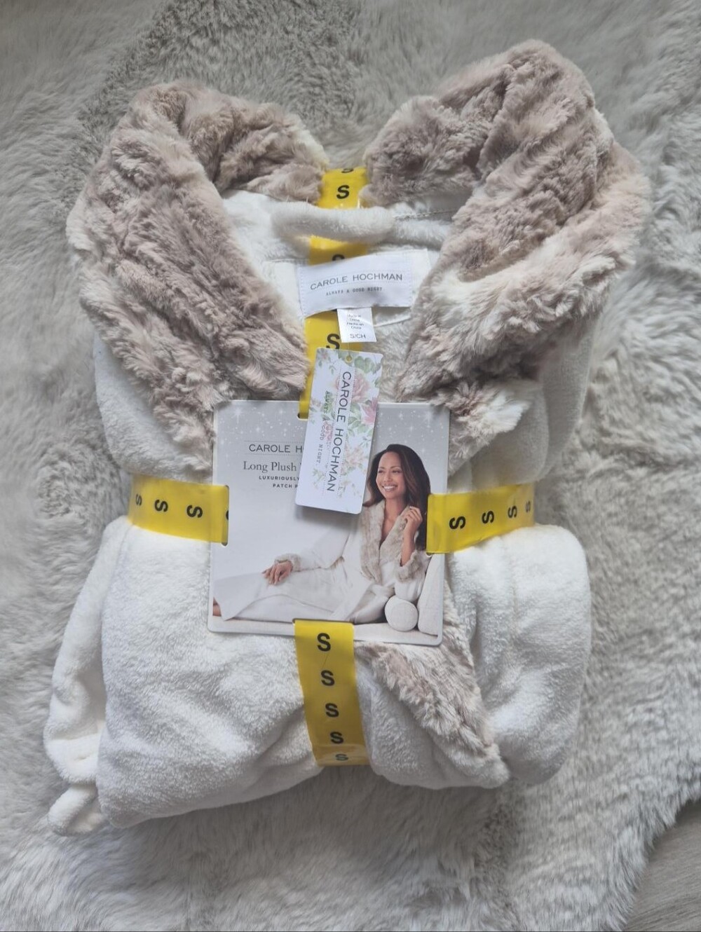 NWT Carole Hochman Ivory Long Plush Faux Fur Trim Wrap Robe S